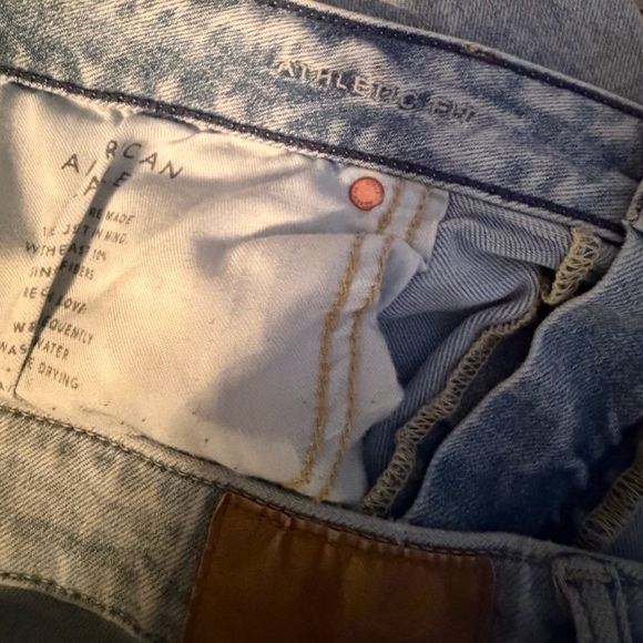 American Eagle 🦅 AirFlex + Ultra-soft Athletic Fit Jean - Picture 10 of 13
